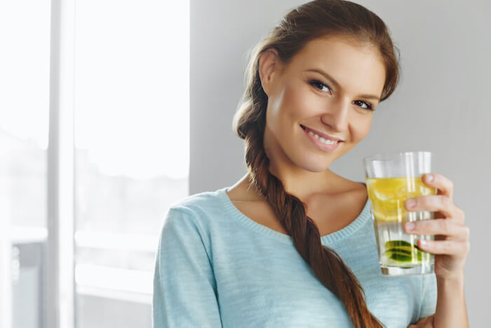 lemon water for weight loss 1.jpg